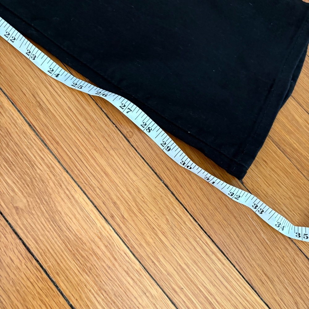 Levi's Black Flared Wide-Leg Jeans - Picture 5 of 5